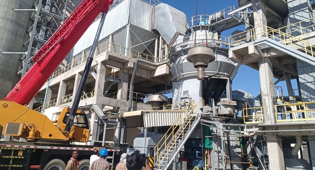 High-Efficiency Vertical Roller Mill for Cement clinker and Coal Grinding